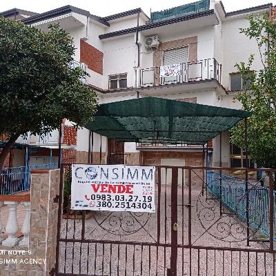 Villa a Schiera