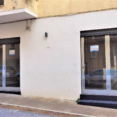 Locale Commerciale