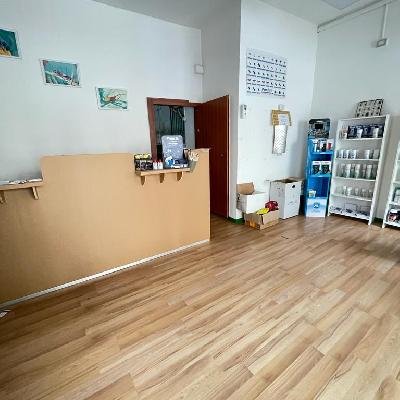 Locale Commerciale
