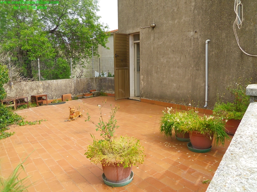 Villa Unifamiliare - Indipendente BIRORI vendita    eSSeFFe Consulenze Immobiliari in Sardegna