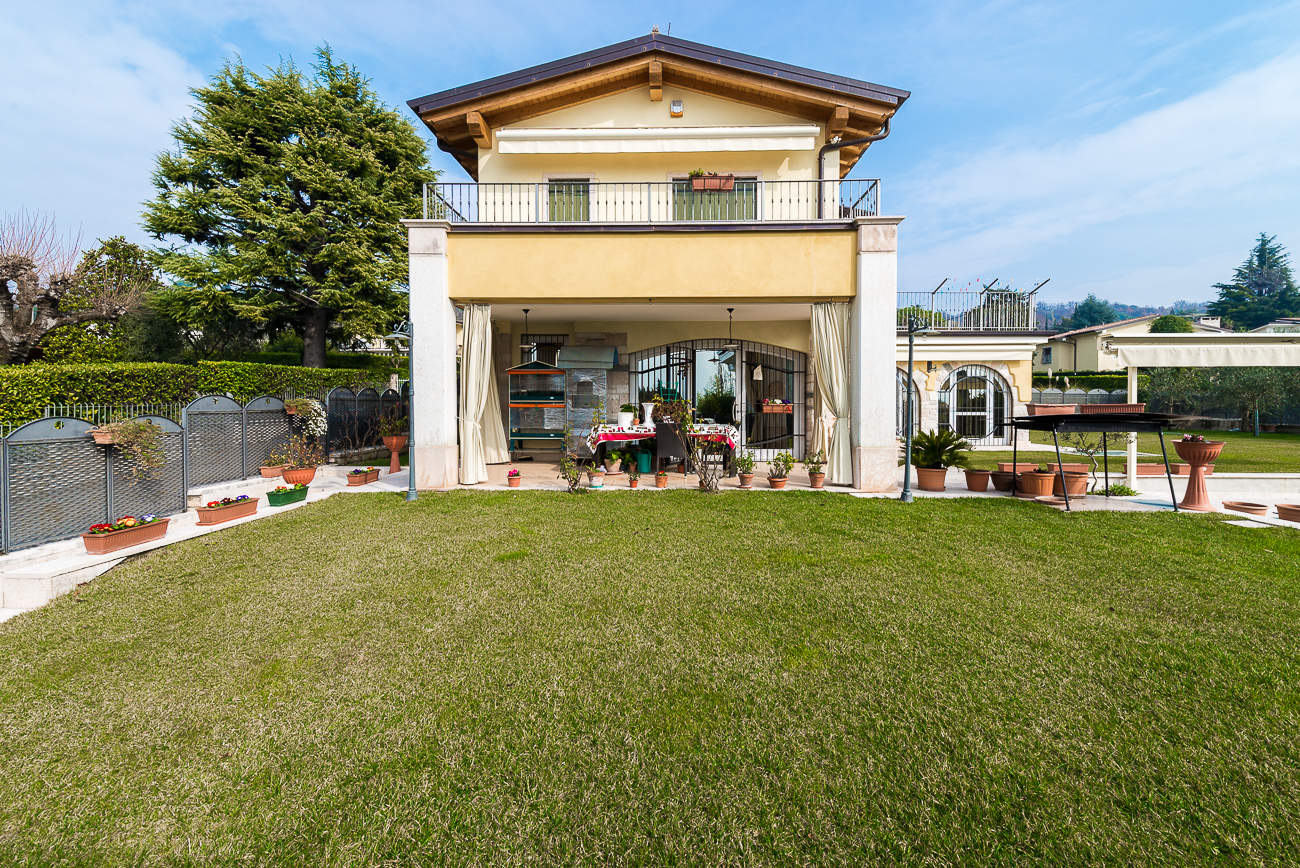 Villa BARDOLINO vendita    IMMOBILIARE ARTE