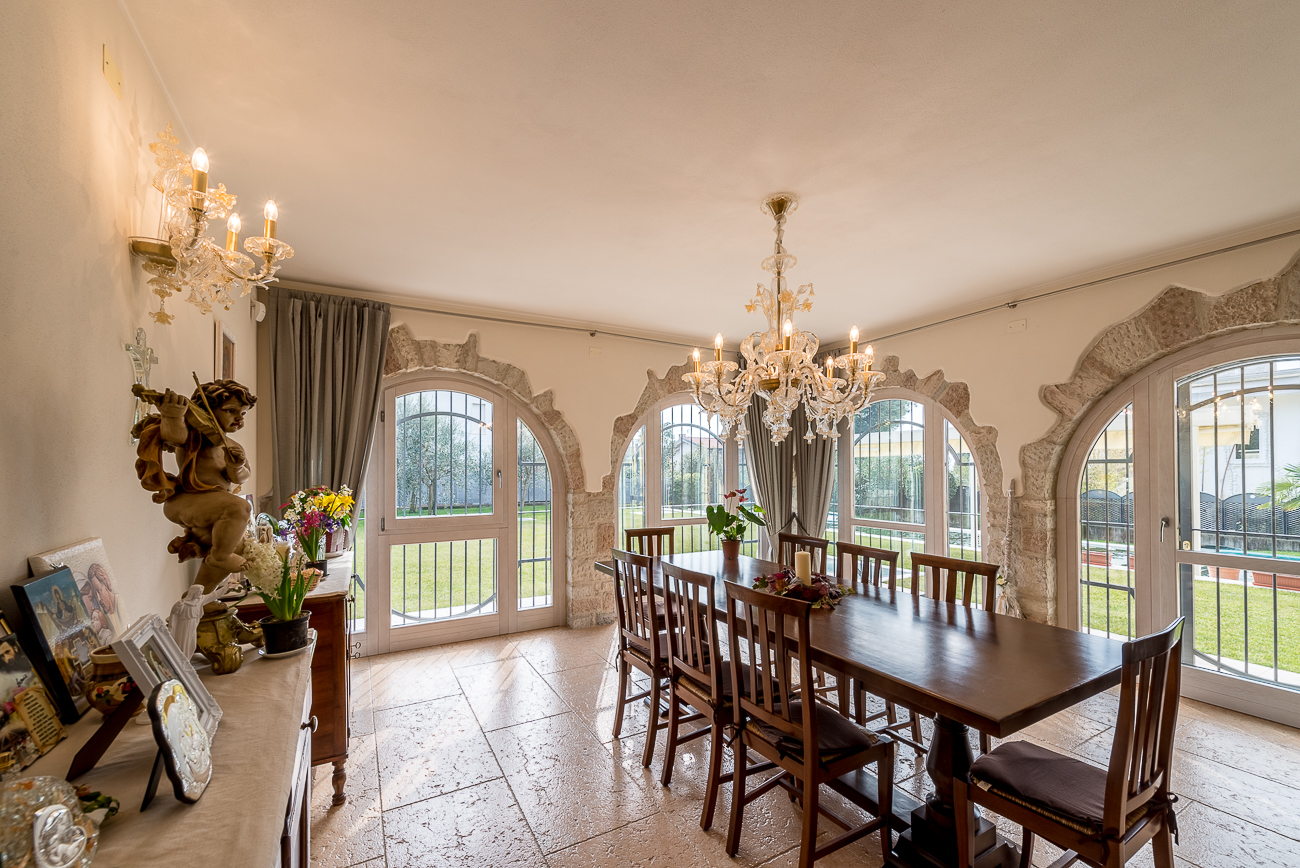 Villa BARDOLINO vendita    IMMOBILIARE ARTE