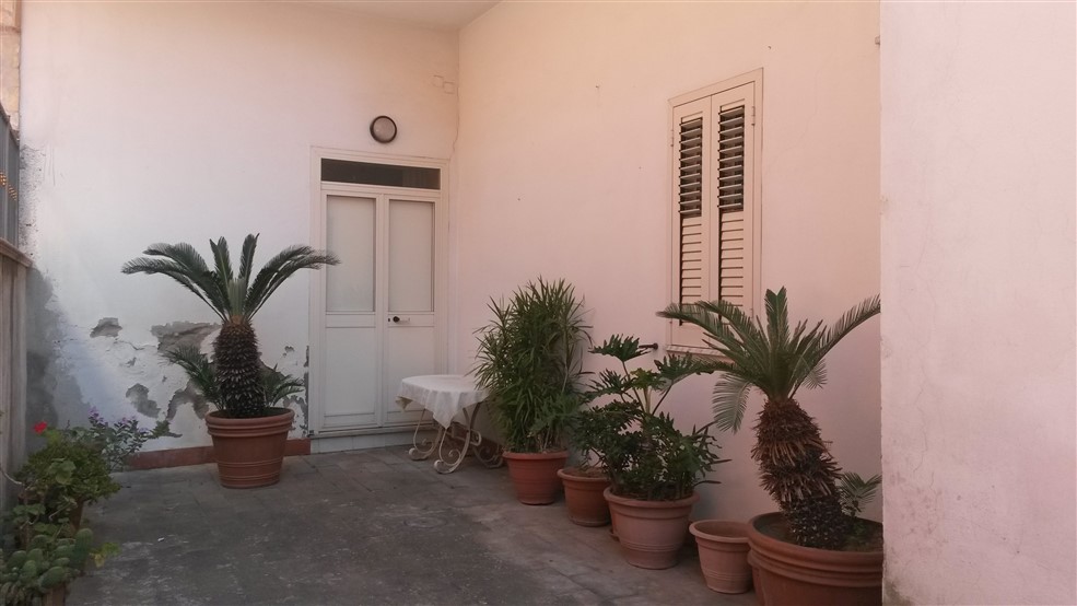 Villa Unifamiliare - Indipendente VILLA DI BRIANO vendita    TEMPOCASE