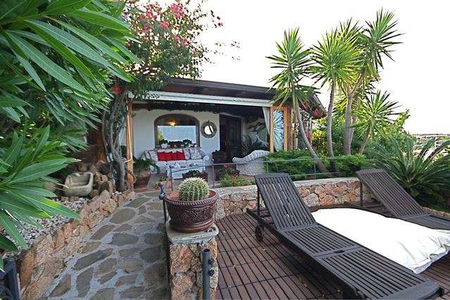 Villa LOIRI PORTO SAN PAOLO vendita    IMMOBILIARE FIDIA