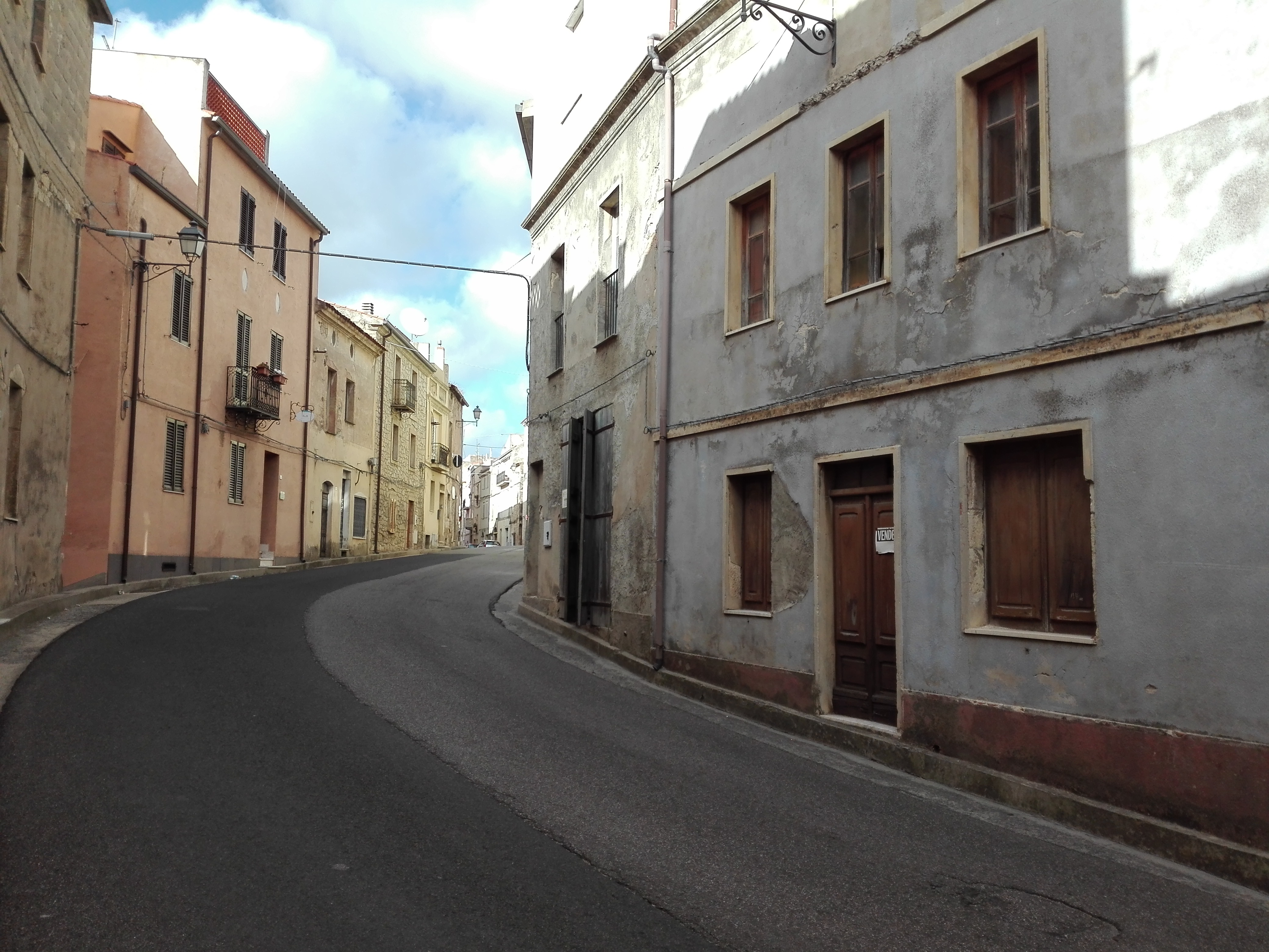  cuglieri vendita  esseffe consulenze immobiliari in sardegna