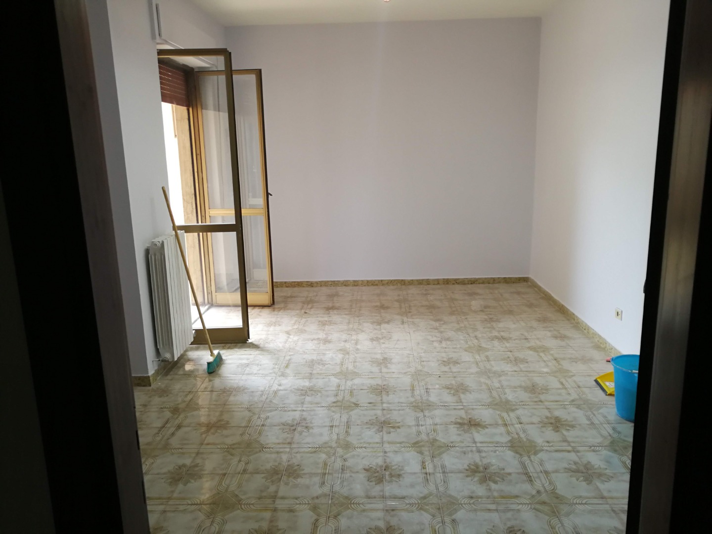 Appartamento MONTESARCHIO vendita    Gastone RE