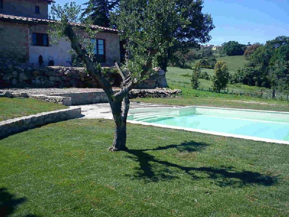 immobile