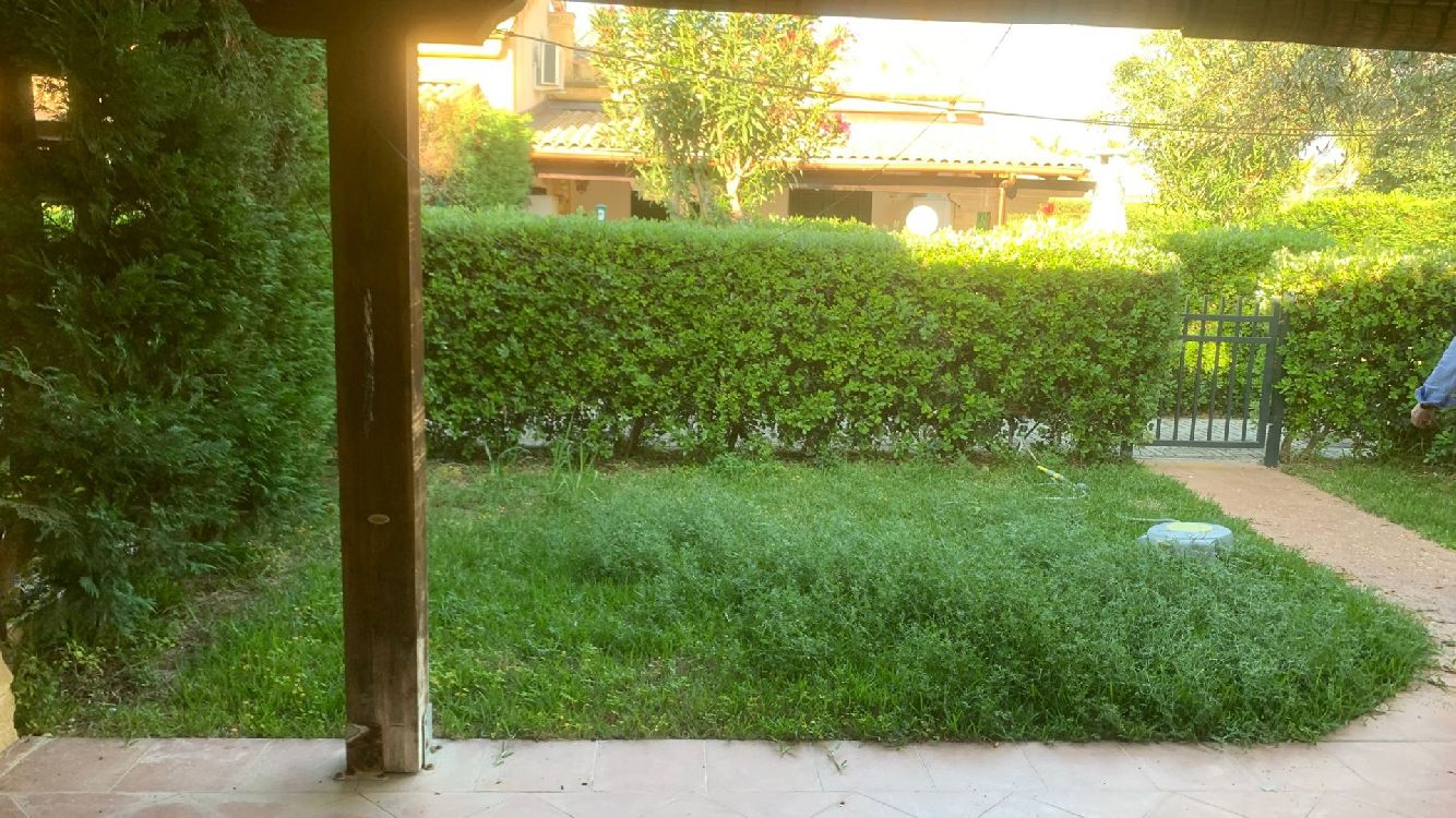 immobile
